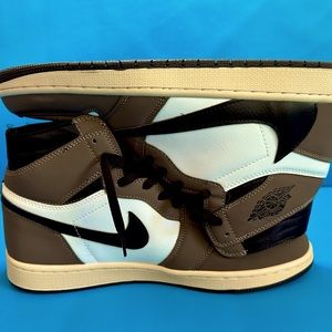 NIKE AIR JORDAN 1 Mocha TRAVIS SCOTT